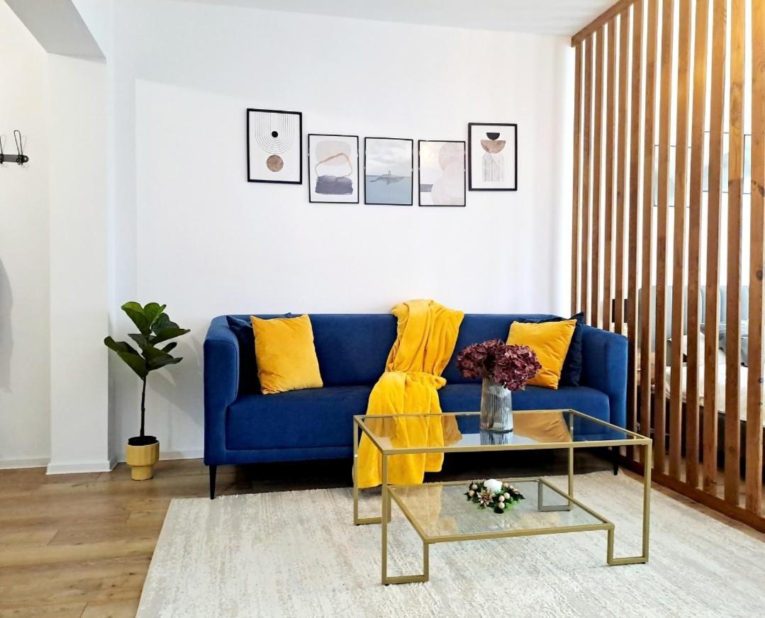 Mountain Breeze Luxury Apartment Ac & Parcare Privata Braşov Exterior foto
